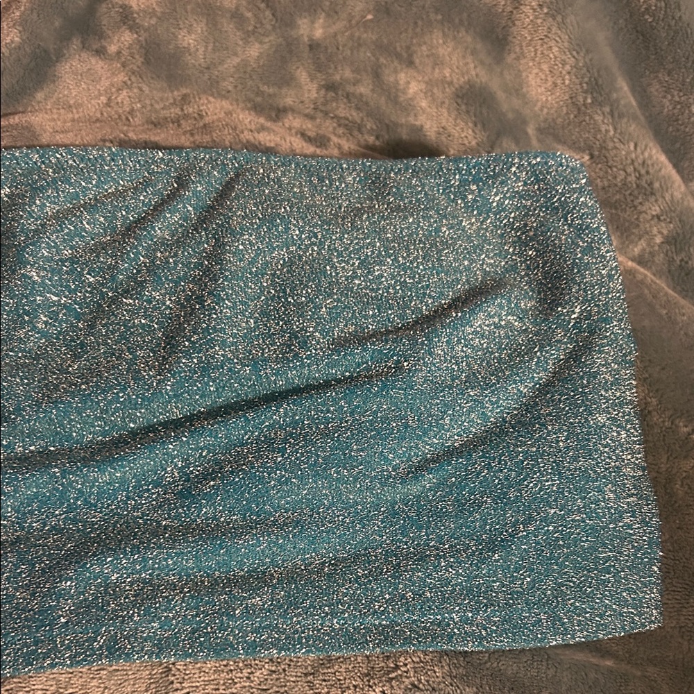 Victoria's Secret Shimmering Teal Bikini Top size large - Picture 2 of 8